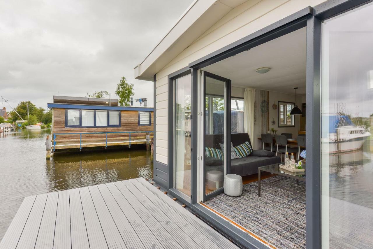 Bright And Comfortable Houseboat Aalsmeer Eksteriør billede