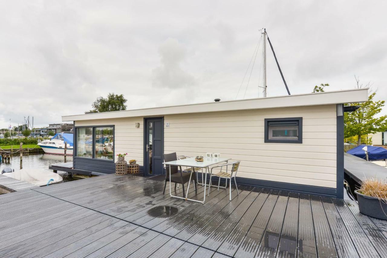 Bright And Comfortable Houseboat Aalsmeer Eksteriør billede