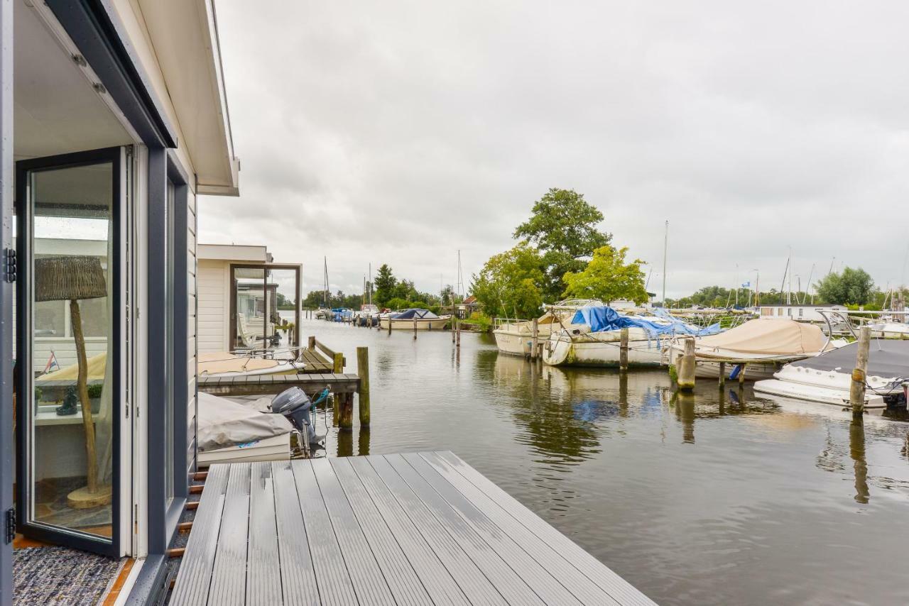 Bright And Comfortable Houseboat Aalsmeer Eksteriør billede